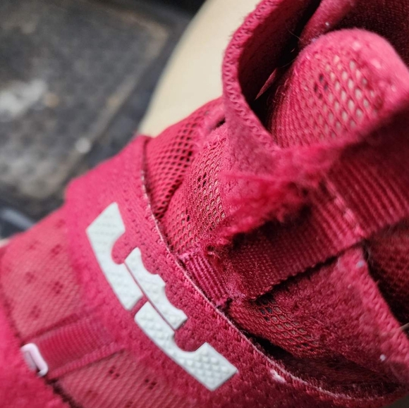 2/$30 NIKE Soldier_Ten - Picture 7 of 7